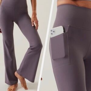Athleta High Rise Salutation Stash flair pants size XXS dusk violet